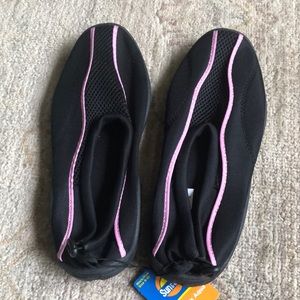 Sun&Sky Women’s Aqua Shoes Black Pink 9-10